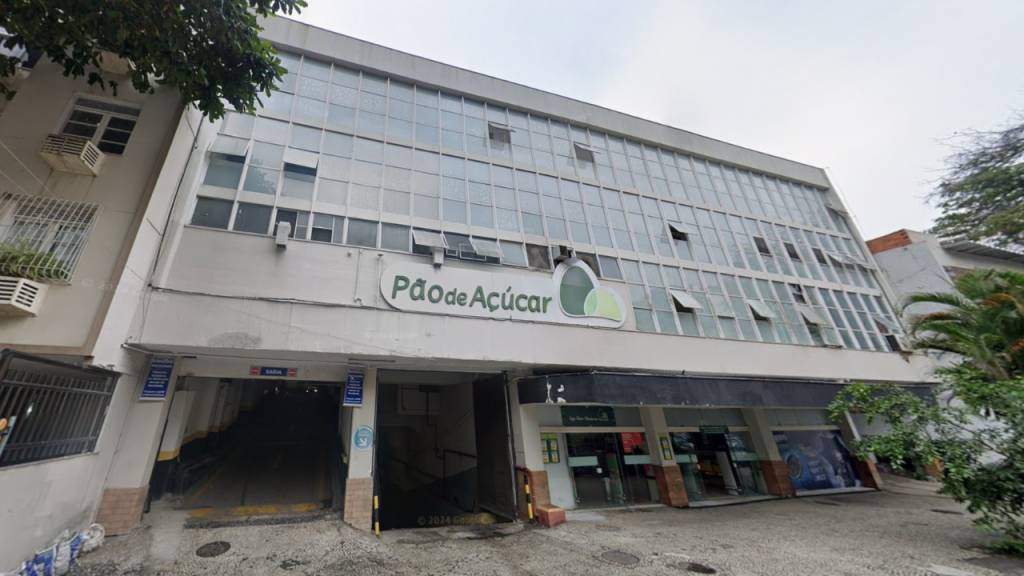 Pode isso? Prefeitura decide leiloar imóvel com comércio ativo em Botafogo