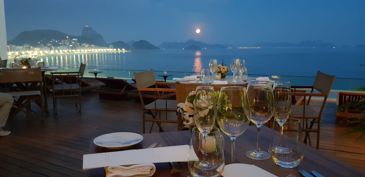 Emiliano: jantar da lua cheia &eacute; tradi&ccedil;&atilde;o no terra&ccedil;o