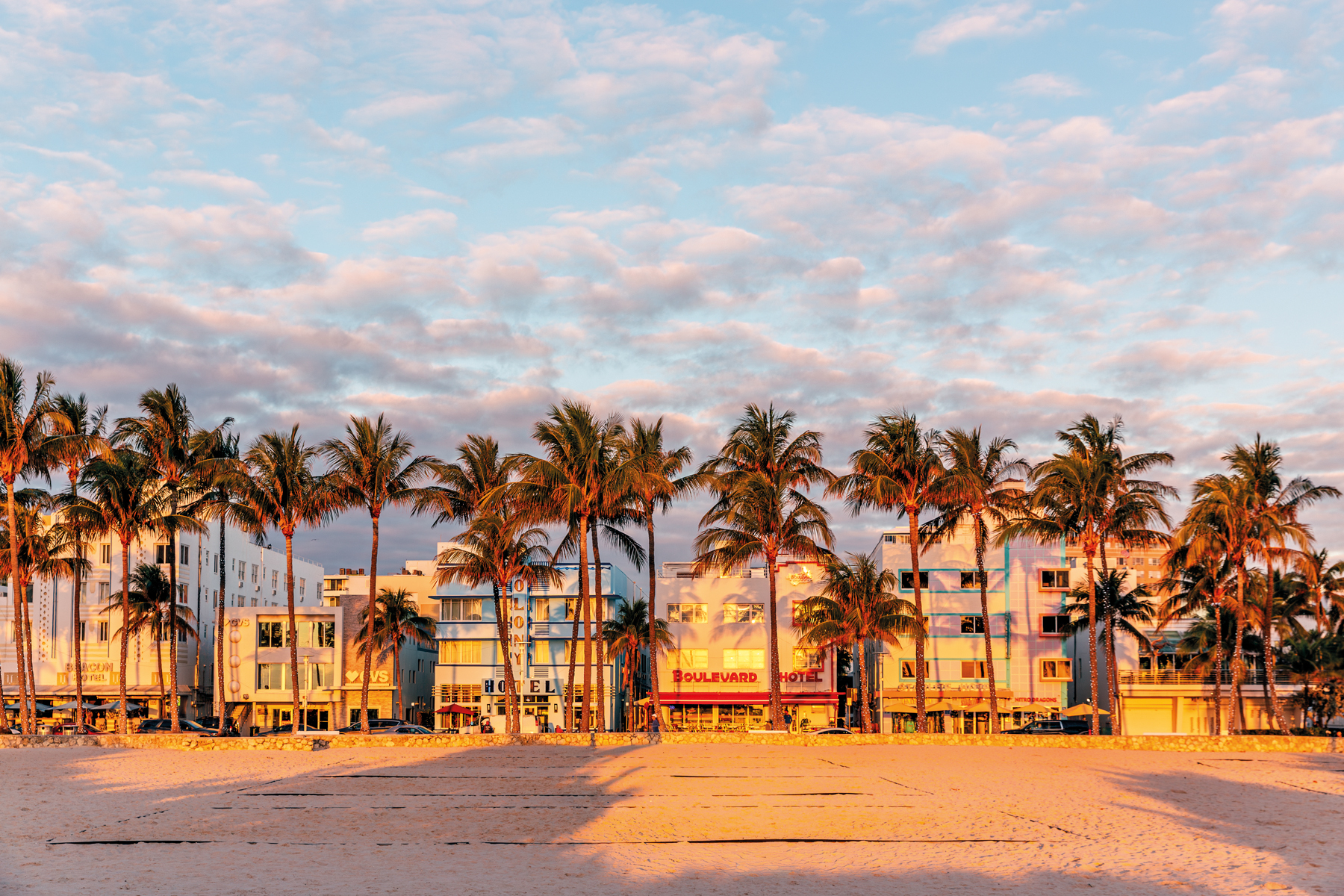 Colourful hotels along Ocean Drive in Historic Art Deco District in South Beach, Miami, Florida, USA