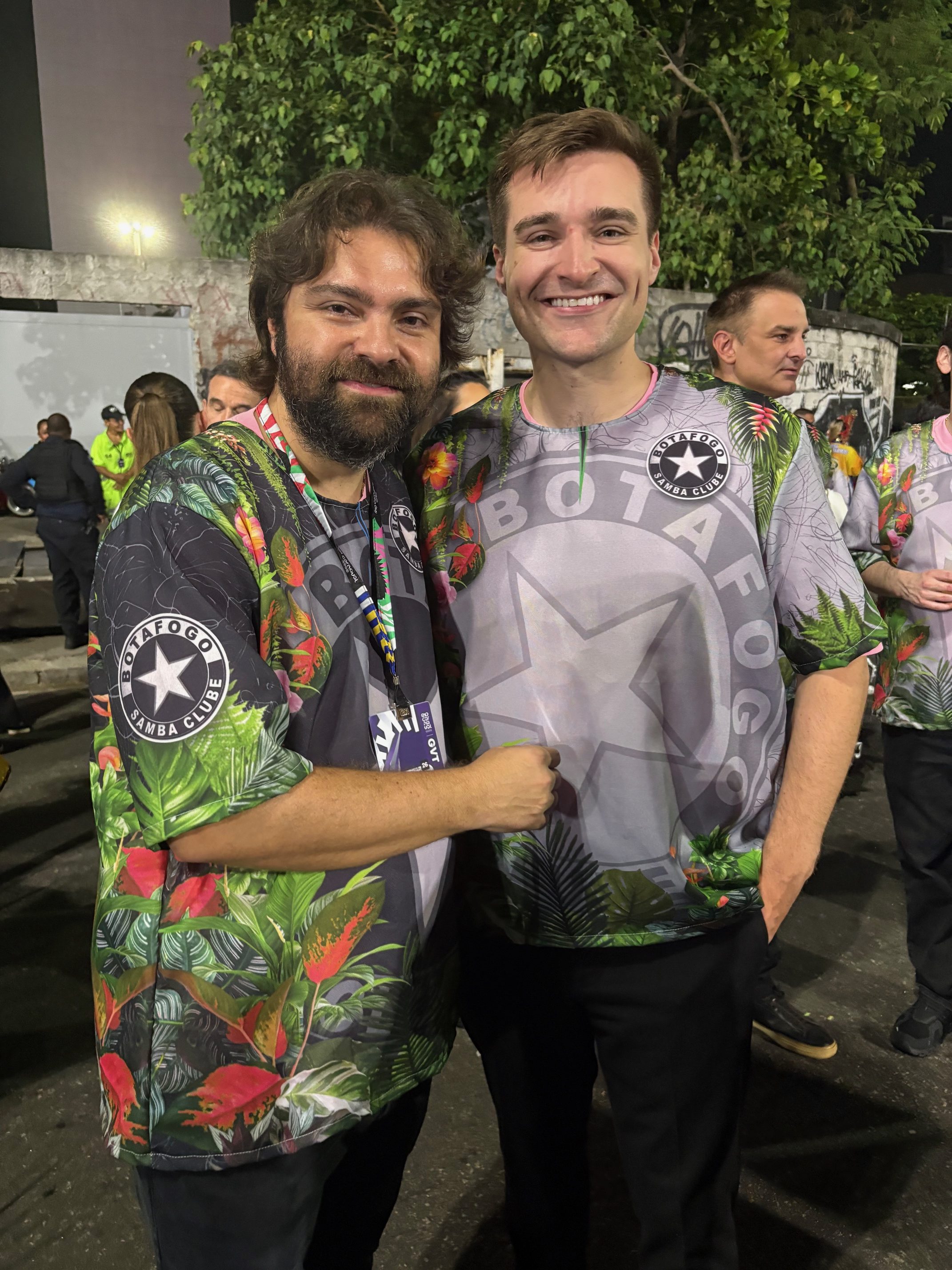 Jo&atilde;o Paulo Magalh&atilde;es Lins, presidente do Botafogo, com Alex Bruesewitz,&nbsp;um dos estrategistas por tr&aacute;s das comunica&ccedil;&otilde;es da campanha de Trump