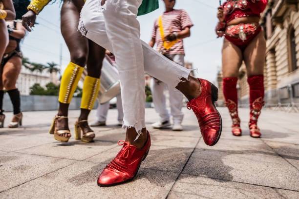 Do Carnaval ao mercado global: o Rio que o mundo consome