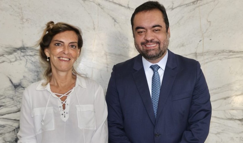 Claudio Castro faz homenagem à bióloga Tatiana Sampaio