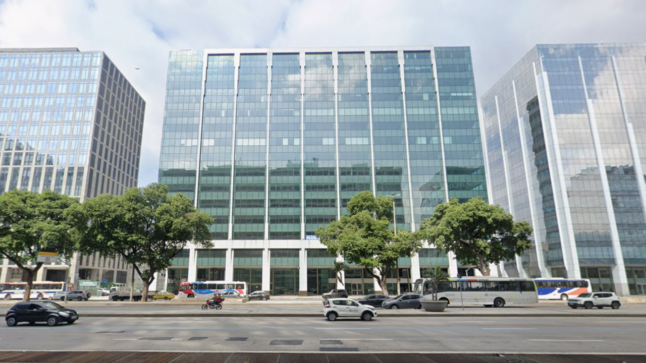 De mudança: sede do Detro é transferida de Copacabana para o edifício comercial Rio Office Tower.