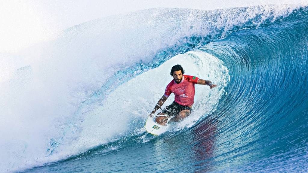 “No Rio todo mundo cuida do shape”, diz o surfista Filipe Toledo