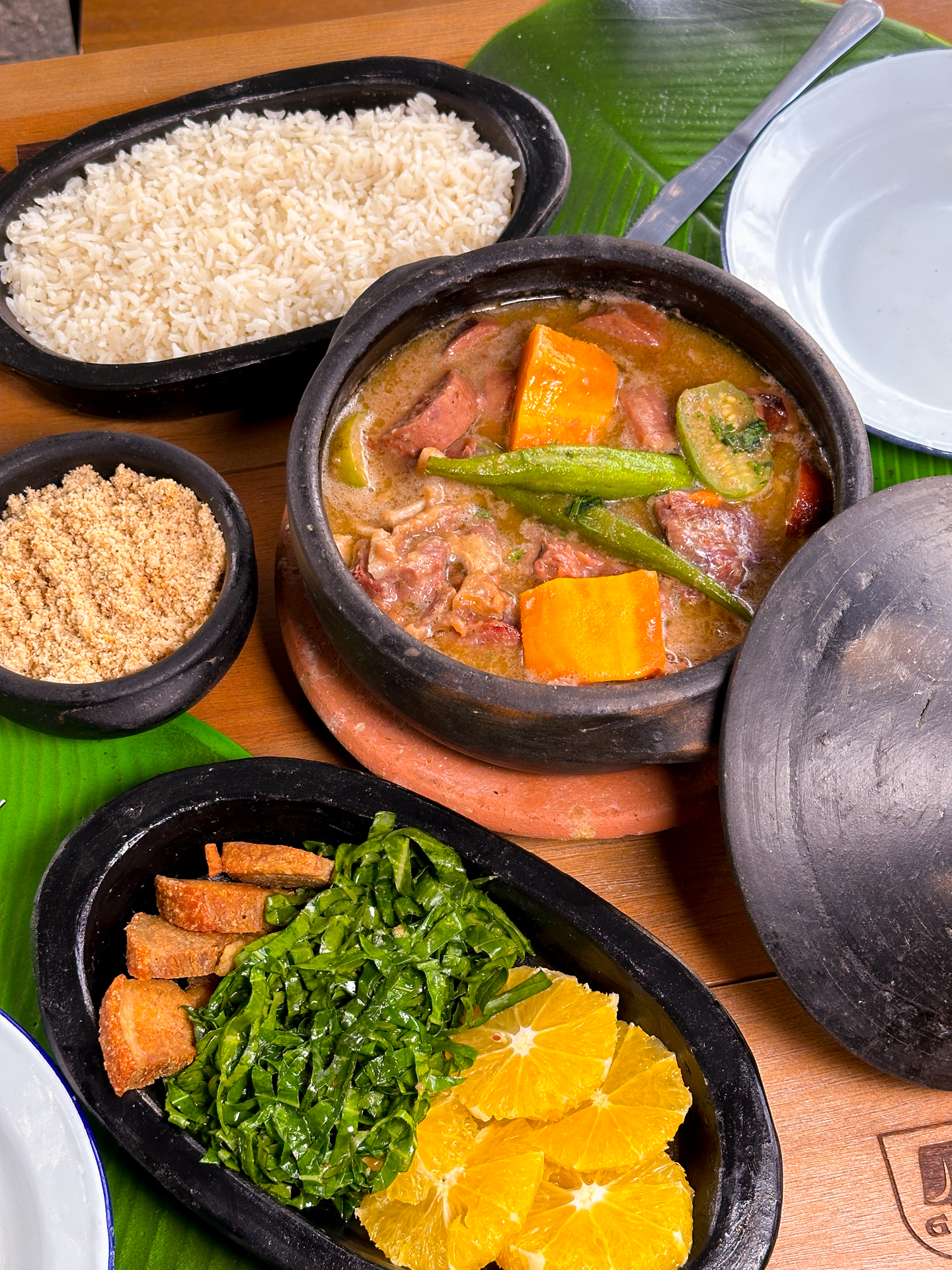 Dois de Fevereiro ter&aacute; a famosa feijoada do chef jo&atilde;o Diamante