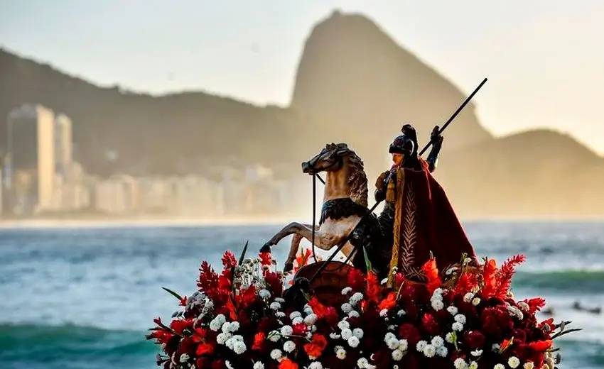 Veja os valores que o feriadão de São Jorge deve trazer ao Rio
