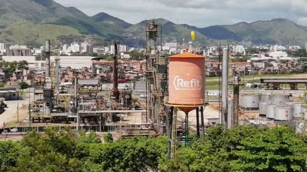 Entenda decisão sobre desapropriação da refinaria Refit, no Rio