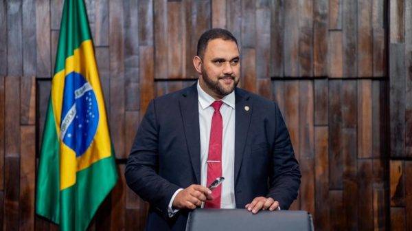 Quem é Thiago Rangel, deputado estadual preso na Operação Unha e Carne