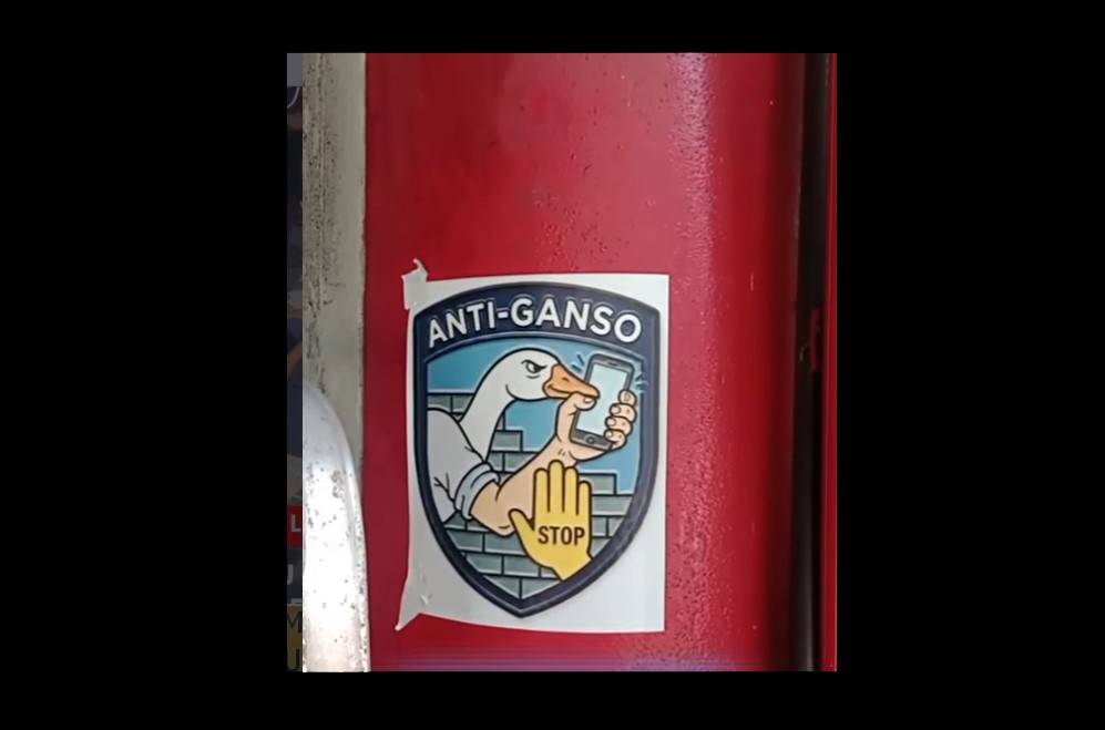 Copacabana entra em modo “anti-ganso” e espalha alerta pelas ruas