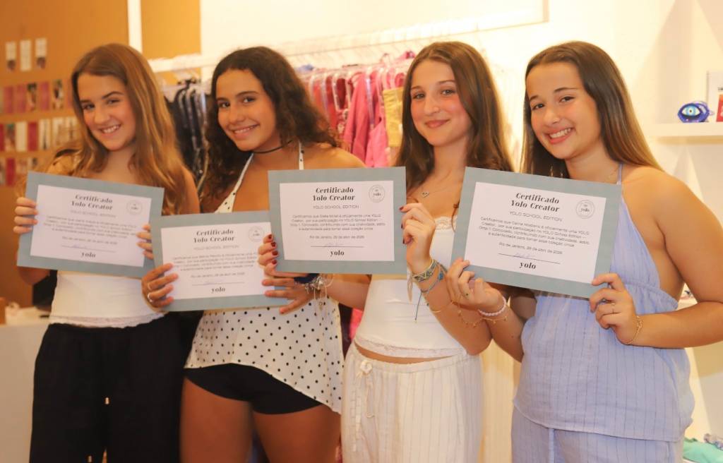 Alunas viram estilistas em projeto da Yolo no Rio  