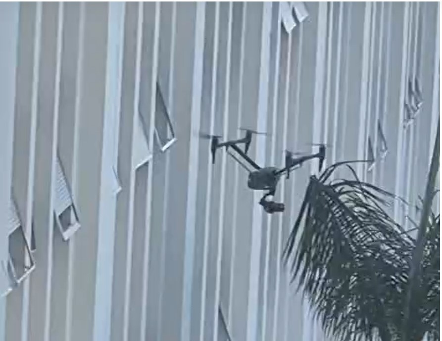 Mistério: drone ronda prédio de secretarias do gov. do Estado (vídeo)