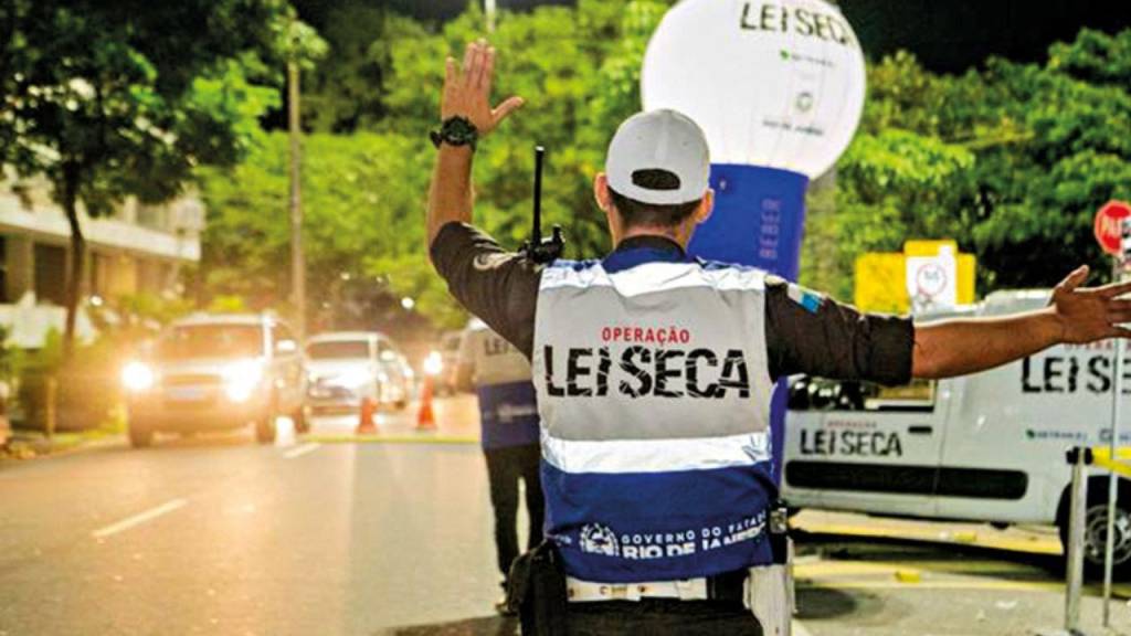 Se beber, não dirija: Lei Seca chega aos 18 anos com mais responsabilidades