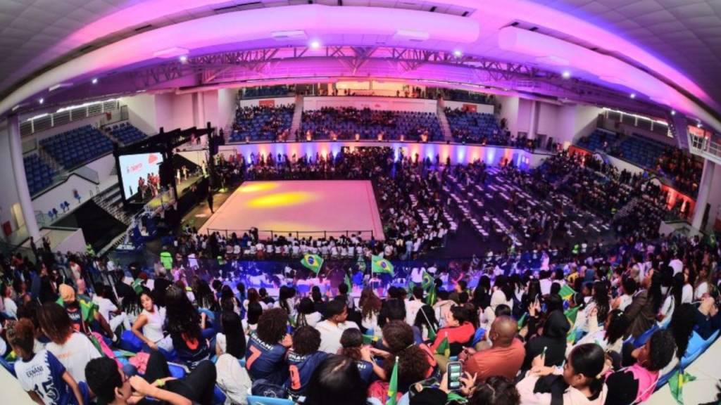 Como é a Arena Niterói, inaugurada sob investimento de 61 milhões de reais