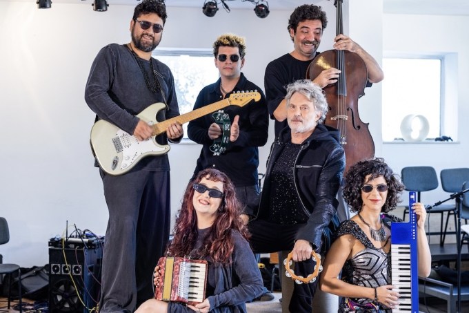 teatro poeira peça apolicap-se