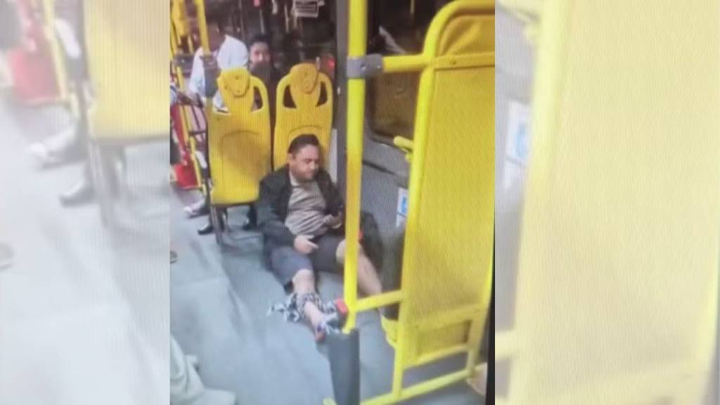 Passageiro de ônibus é baleado durante operação da Polícia Civil em Botafogo