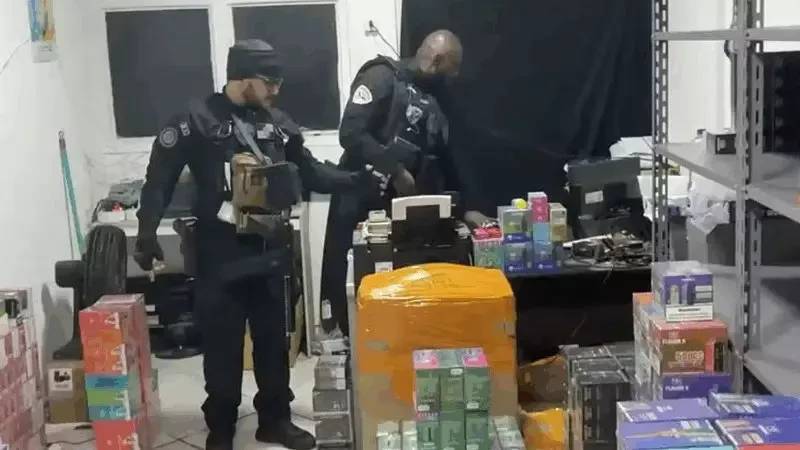 Grupo que lavava dinheiro do tráfico pode ter ligação com Al-Qaeda, diz polícia