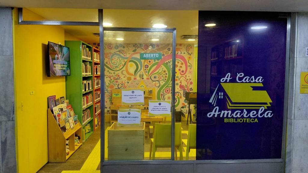 Em “blind date literário”, MetrôRio vai distribuir livros aos passageiros
