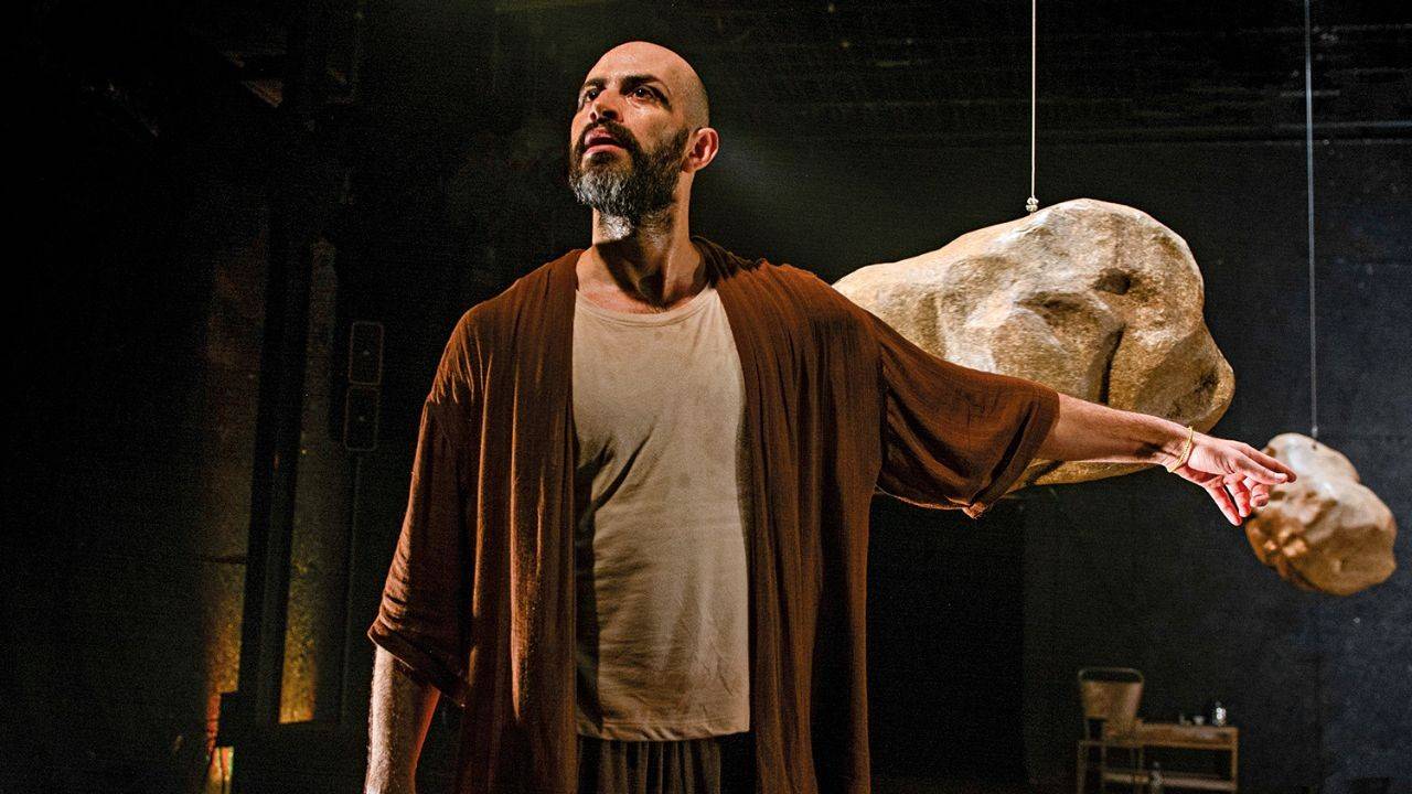 Estrelas solitárias: os monólogos em cartaz nos teatros cariocas