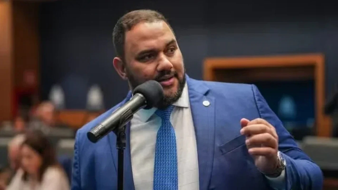 A vida não vai bem para o deputado Thiago Rangel: preso, renuncia