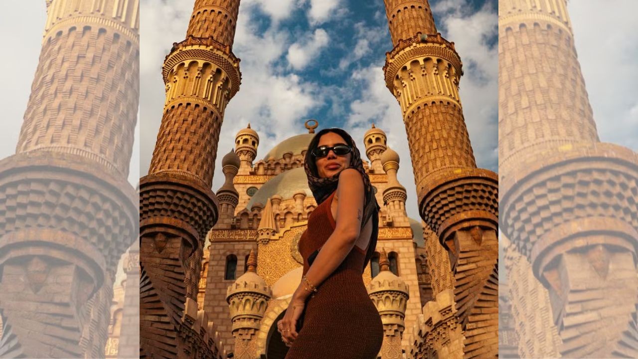 Anitta: cantora divulgou imagens de sua viagem &agrave; Turquia e ao Egito