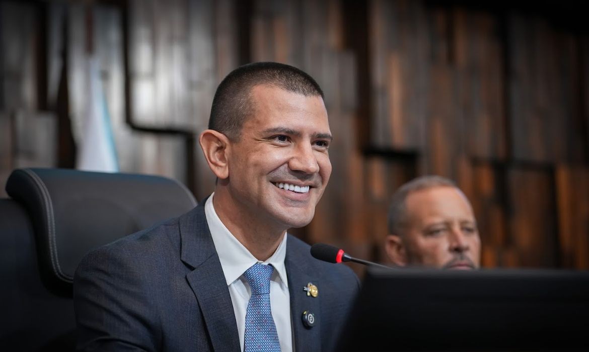 Por que Douglas Ruas não quer morar no Palácio das Laranjeiras